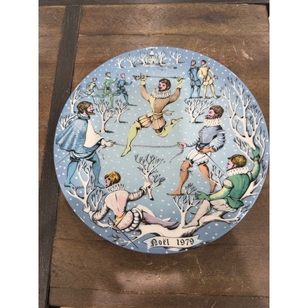 Haviland‎ Limoges Ten Lords A-Leaping 1979 Christmas Plate signed by Haviland